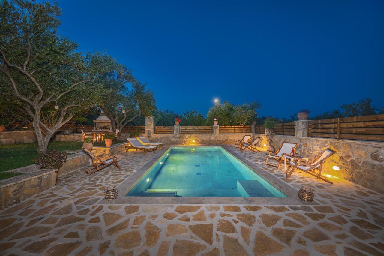 Joya Luxury Villas Kypseli Luaran gambar